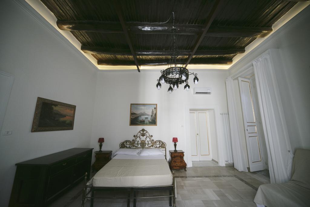 Area Angioina Suites Nápoles Exterior foto